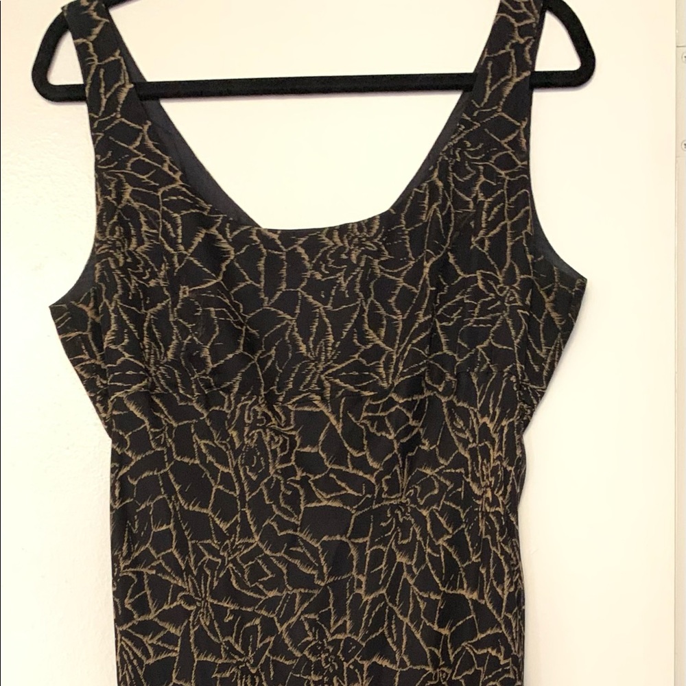 Selling gently used in new clothes size 14 to 18